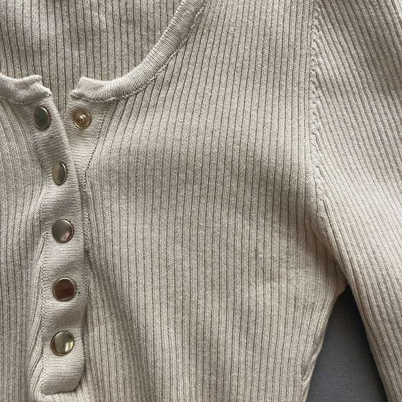 LOVETREE ribbed crop top🧡 - Picture 3 of 3